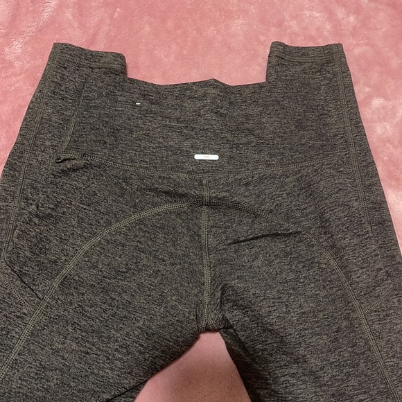 Aerie chill play leggings - Picture 6 of 6